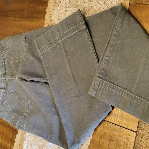 GAP Denim - Women's Gap Bell Bottom Jeans, Vintage Look, Size 4, Like New, Gray/Blue Color